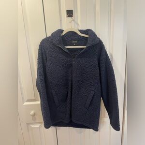 navy blue teddy pullover jacket